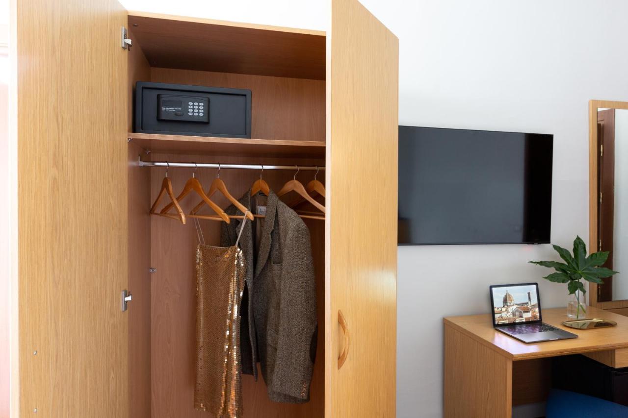 Aramis Deluxe Rooms فلورنس المظهر الخارجي الصورة