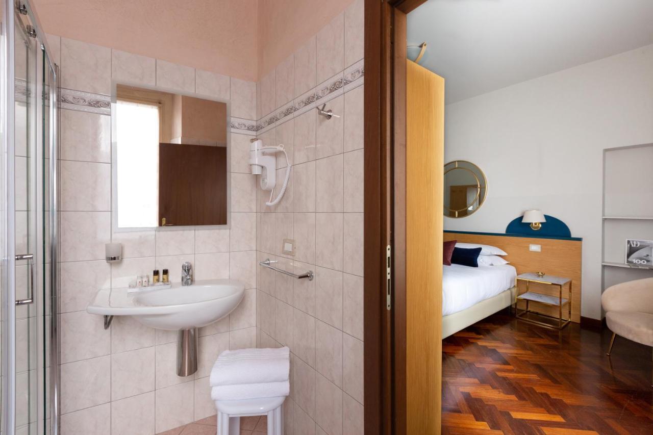 Aramis Deluxe Rooms فلورنس المظهر الخارجي الصورة