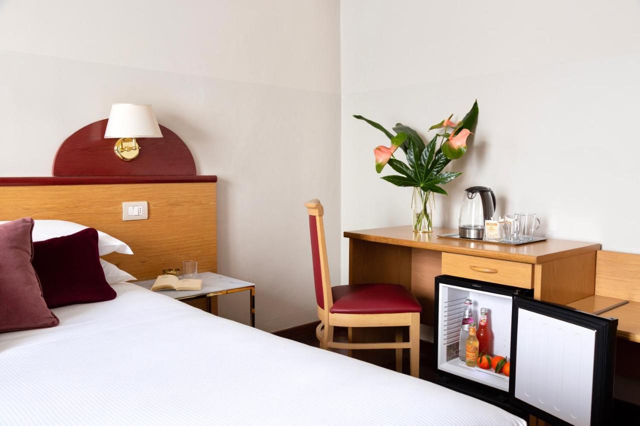 Aramis Deluxe Rooms فلورنس المظهر الخارجي الصورة