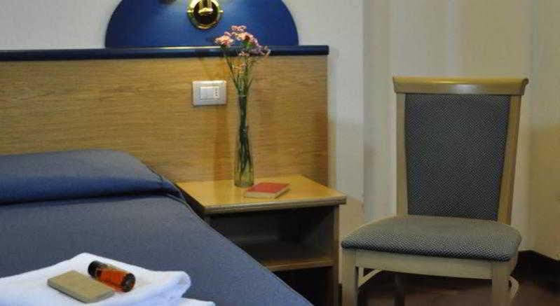 Aramis Deluxe Rooms فلورنس المظهر الخارجي الصورة